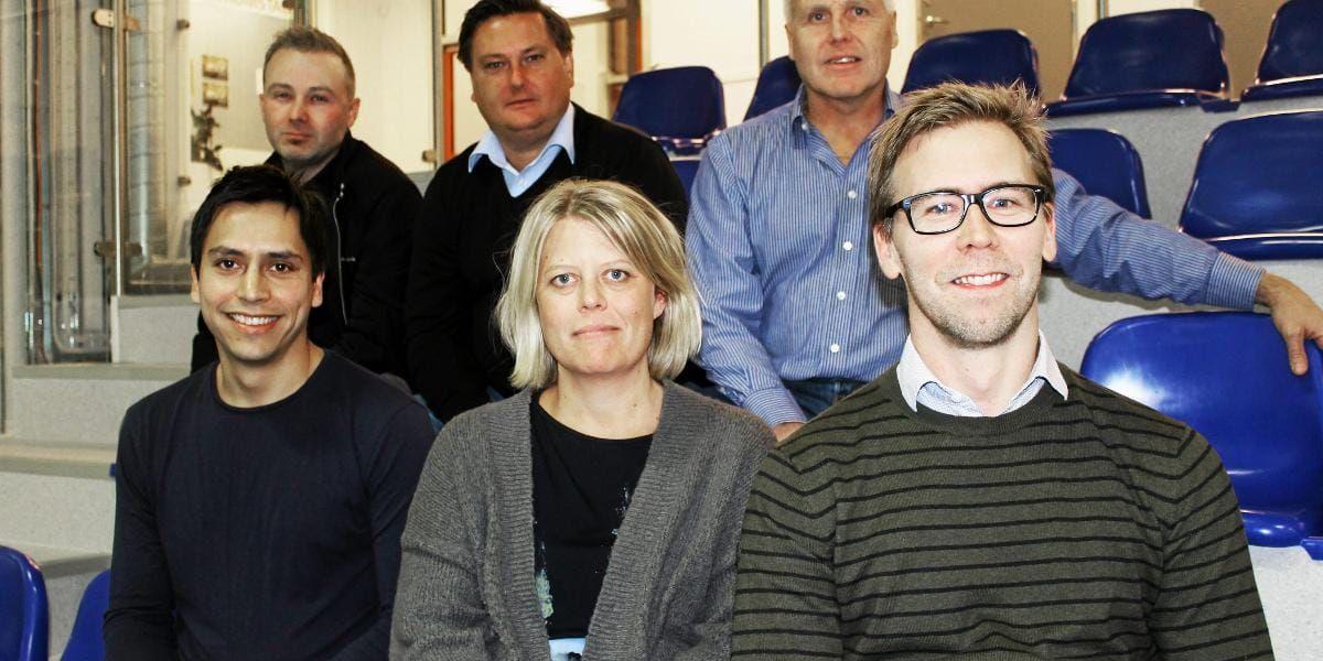 Nybygge. Såhär ser den nuvarande styrelsen ut i IFK Strömstad. Jonas Danielsson (längst ner till vänster), Sofia ­Johansson (mitten i undre raden) och Mats Molin (längst upp till vänster), kommer vara en del av den nya styrelsen.