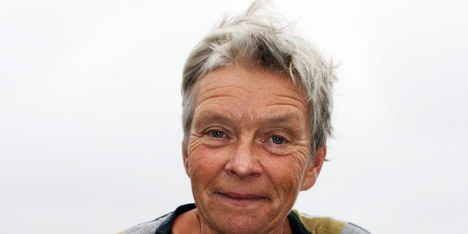 Karin Askberger (V) är en av skribenterna.