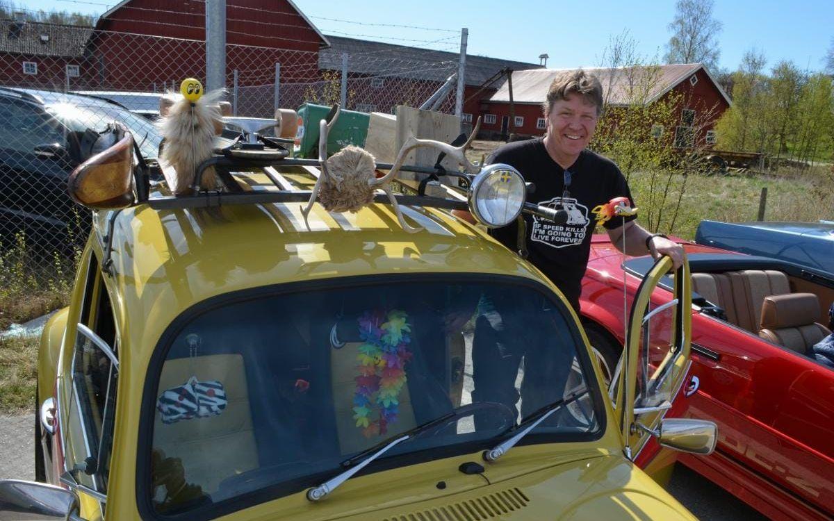 På väg. Anders Munk från Grebbestad var redo att sätta sig i sin Volkswagen "bubbla" från 1972.
