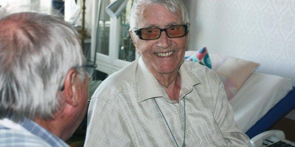 Pigg 108-åring. Nu är Carl Mattsson från Strömstad äldste mannen i Sverige.