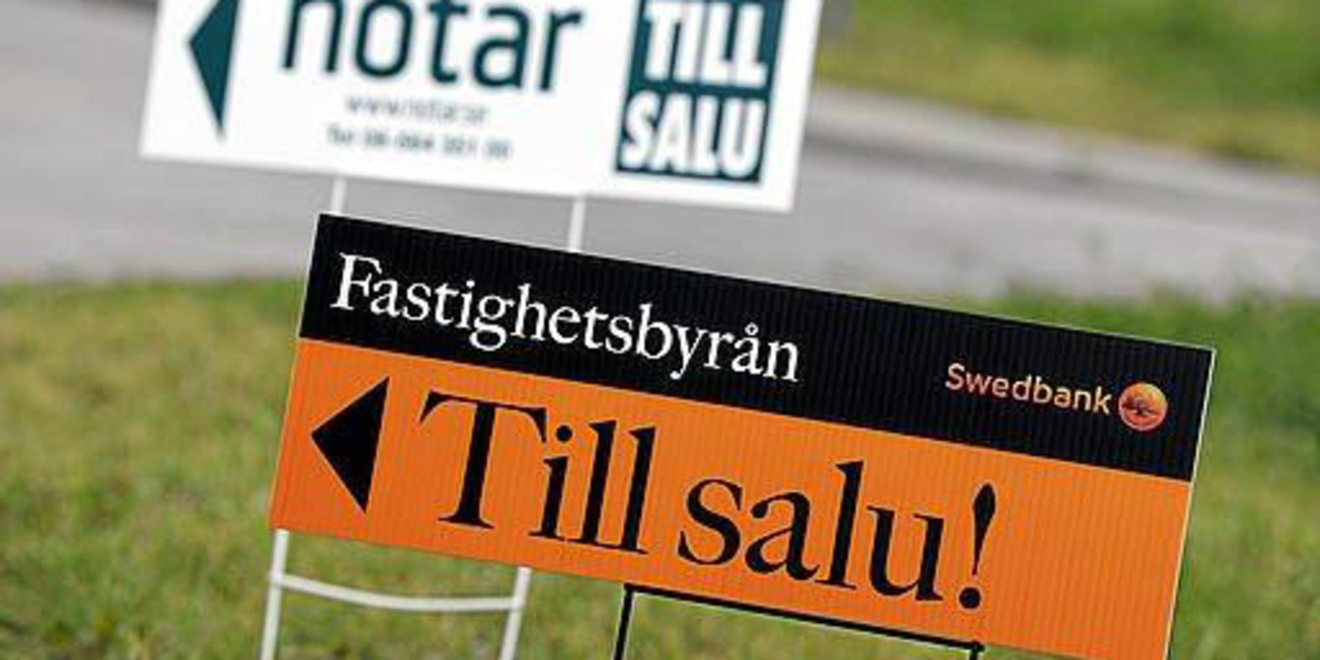 I Tanum har villapriserna minskat med sex procent och i Strömstad med fyra procent. 