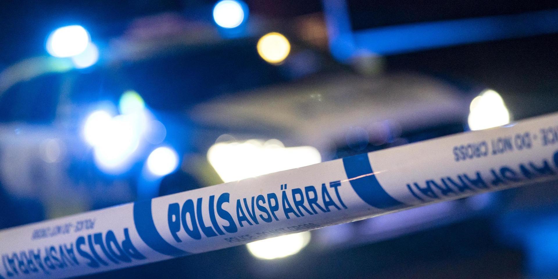 En person knivskars i handen i samband med ett rån i Halmstad. Arkivbild.