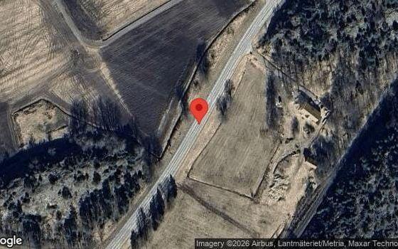 Singelolycka med personbil på väg 990