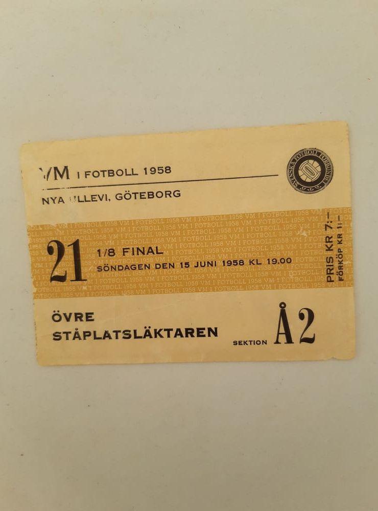 VM-biljett i fotboll på Nya Ullevi, från 1958. Vinnande bud: 65 722 kronor.