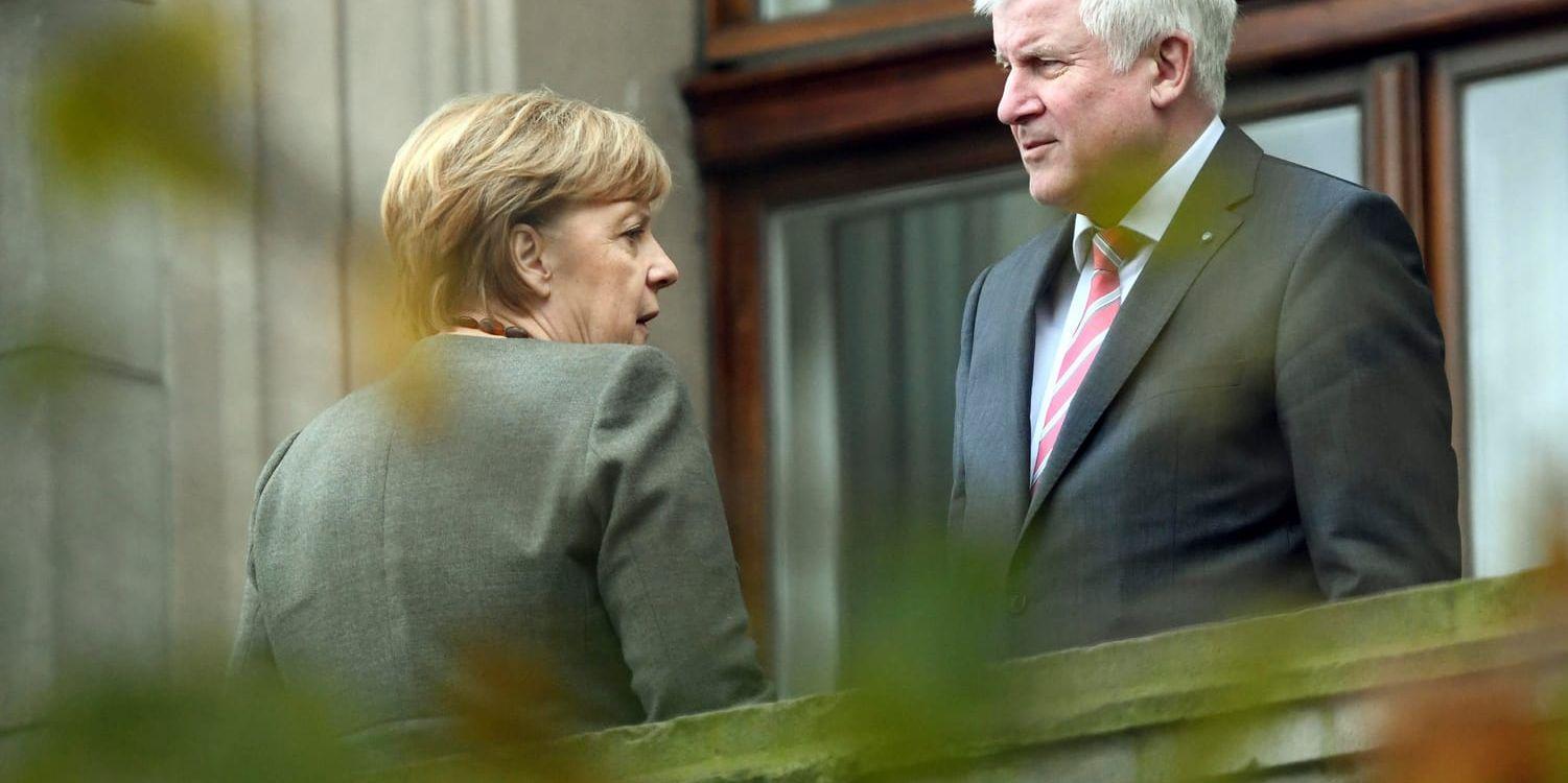 Tysklands förbundskansler Angela Merkel, partiledare för kristdemokratiska CDU, och Horst Seehofer, partiledare för bayerska CSU.