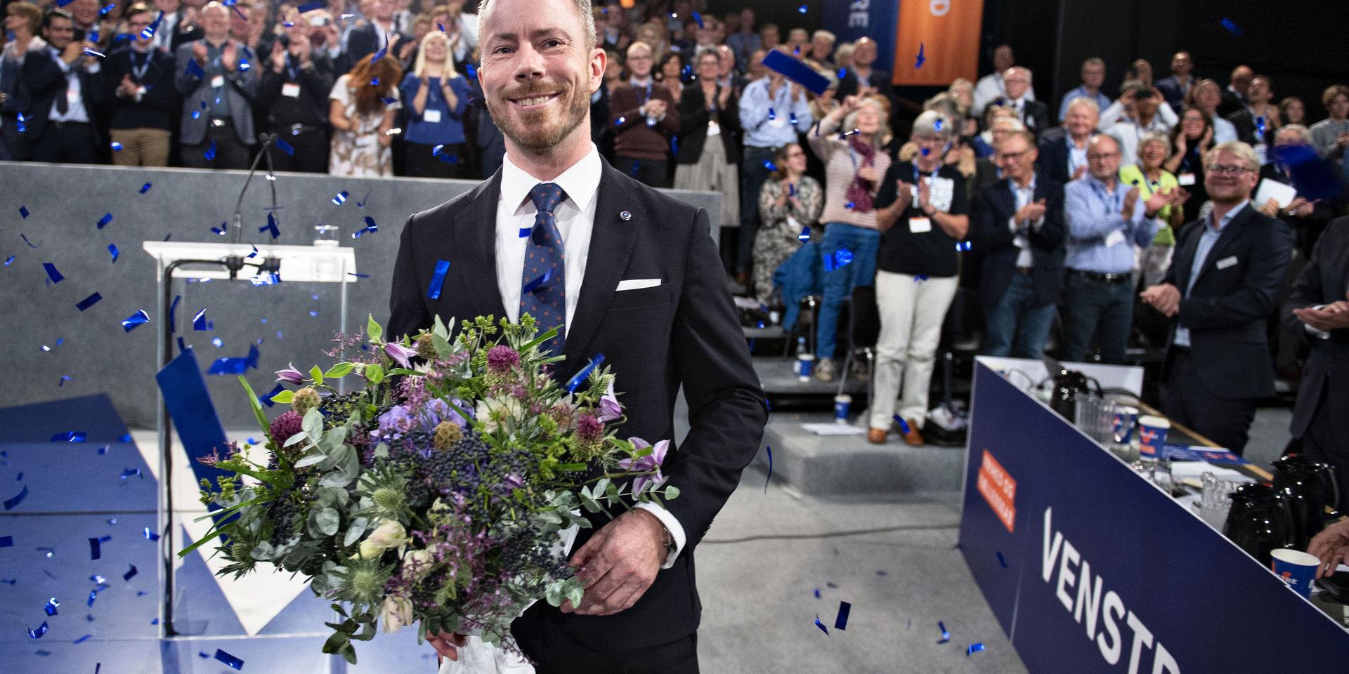 Jakob Ellemann-Jensen har valts till ny partiledare för Venstre i Danmark vid partiets extra landsmöte i Herning.