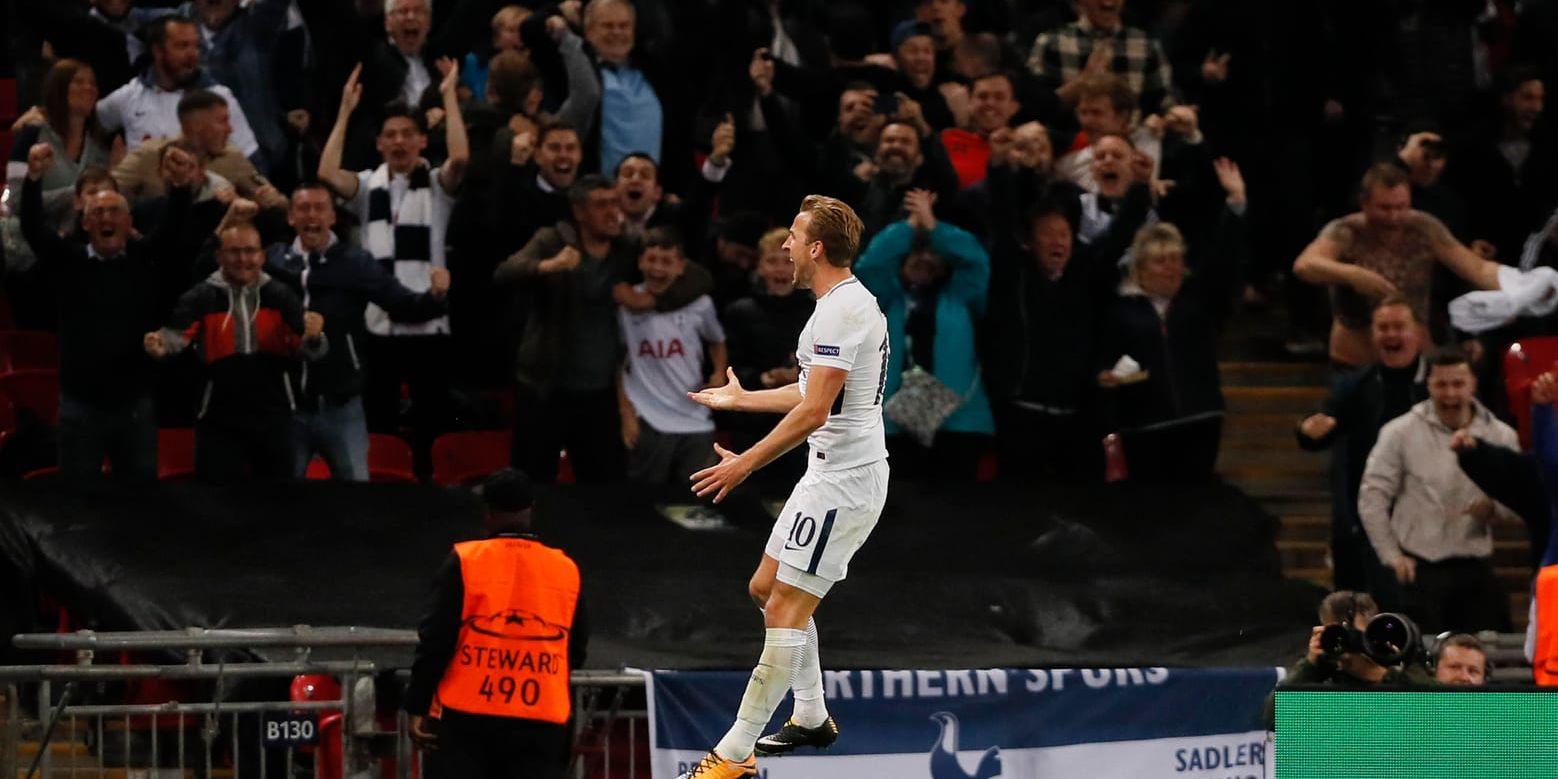Harry Kane firar sitt andra mål för kvällen när Tottenham besegrade Dortmund med 3–1 på Wembley i Champions League.