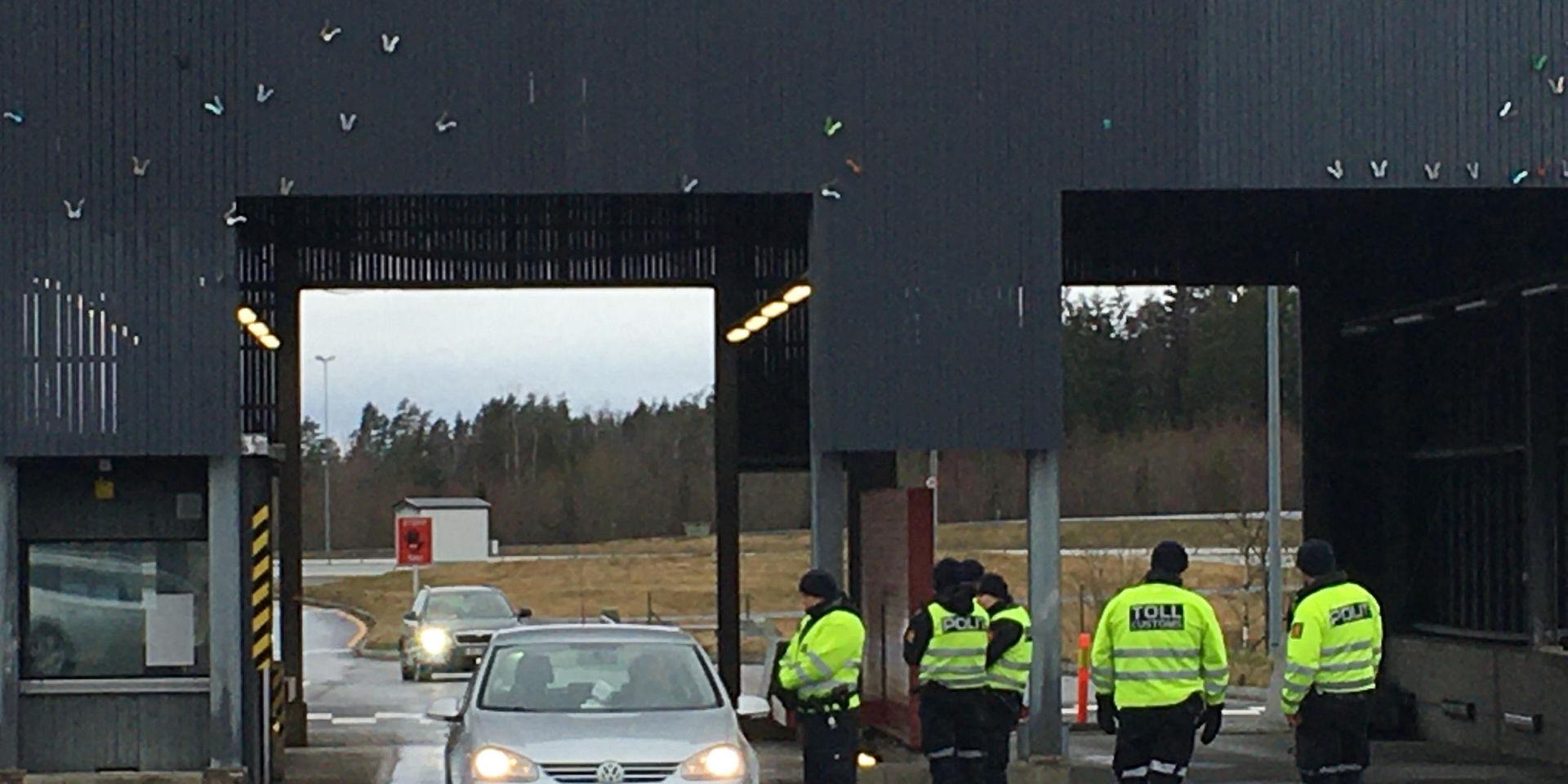 Norska polisen kommer att fortsätta kontrollera bilister vid vid Svinesund.