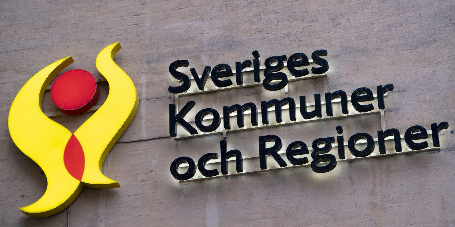 Sveriges kommuner och regioner vill lätta på trycket ytterligare efter den slopade karensdagen. 
