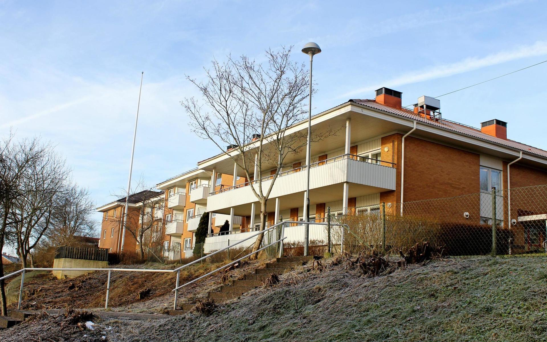 Personen föll från tredje våningen på Jägaren - från balkongen till en annan boendes lägenhet (arkivbild).