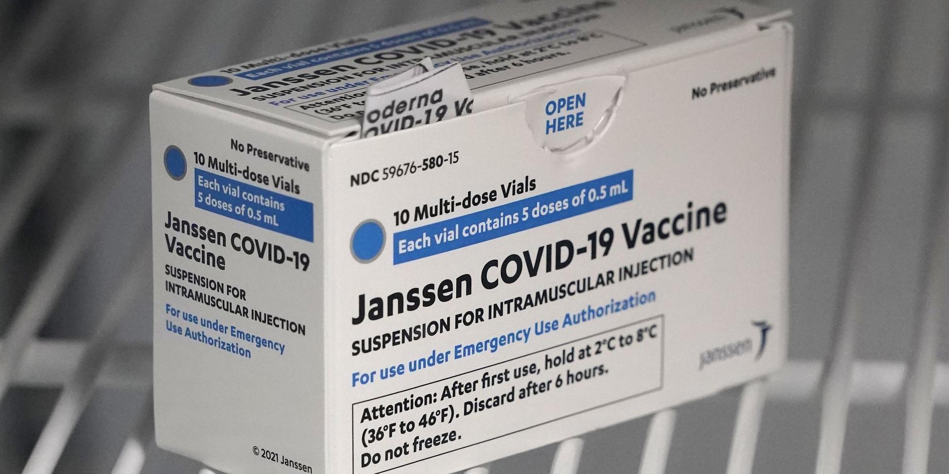 Janssens vaccin, som bara ges en gång, rullar mot Sverige på fredag – två veckor tidigare än beräknat.