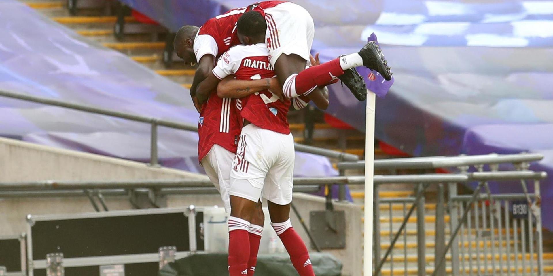 Arsenals Pierre-Emerick Aubameyang firar. Arsenal vann FA-cupen.
