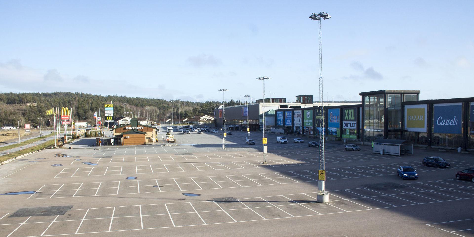 I mars stängde Norge gränsen vilket var ett hårt slag mot gränshandeln, som här på Nordby shoppingcenter.