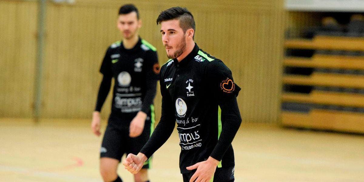Mergim Berisha, senast från Svane, har skrivit på för Grebbestads IF. Berisha spelar även i IFK Uddevalla futsal. (arkivbild)