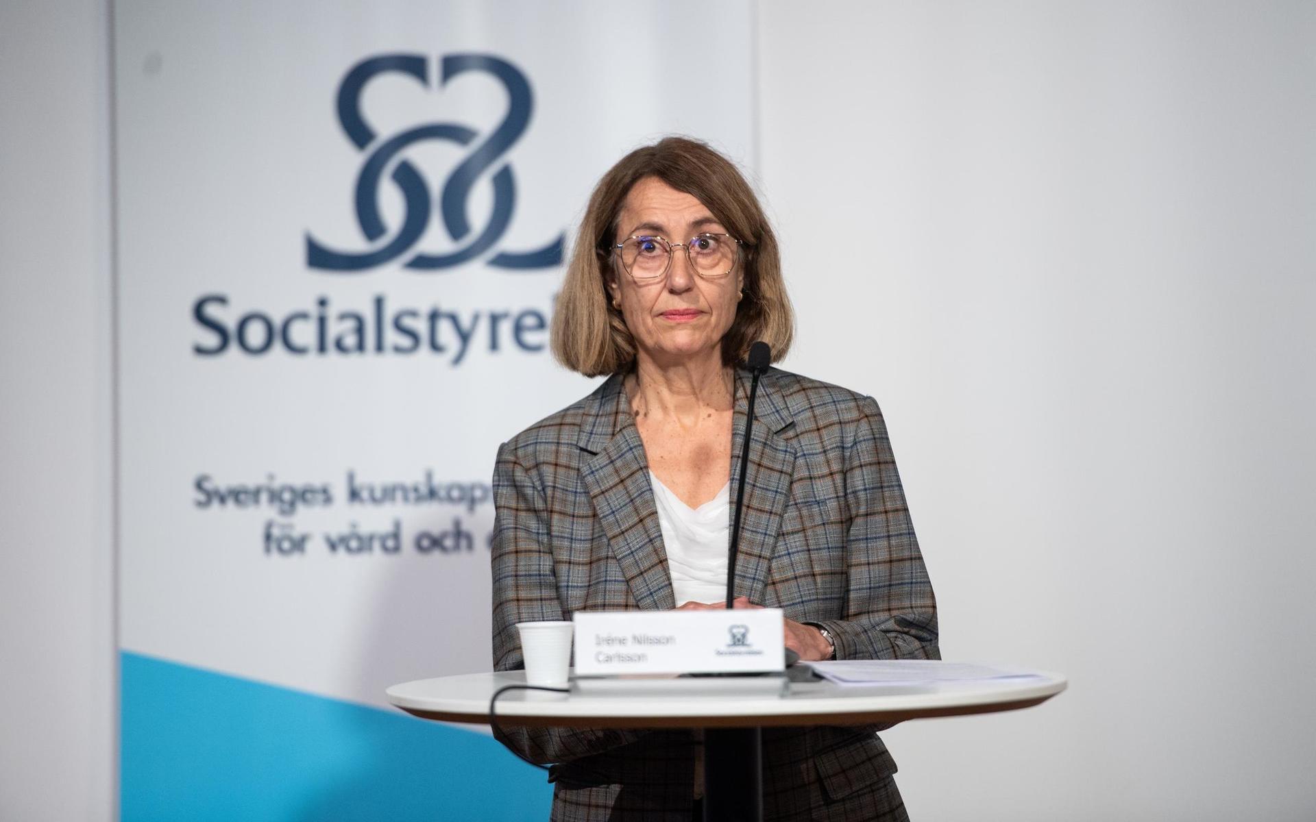 Irene Nilsson Carlsson, folkhälsoråd på Socialstyrelsen, poängterar att man nu testar mer: ”Man hittar många mildare fall på boendena än man gjorde i våras.”