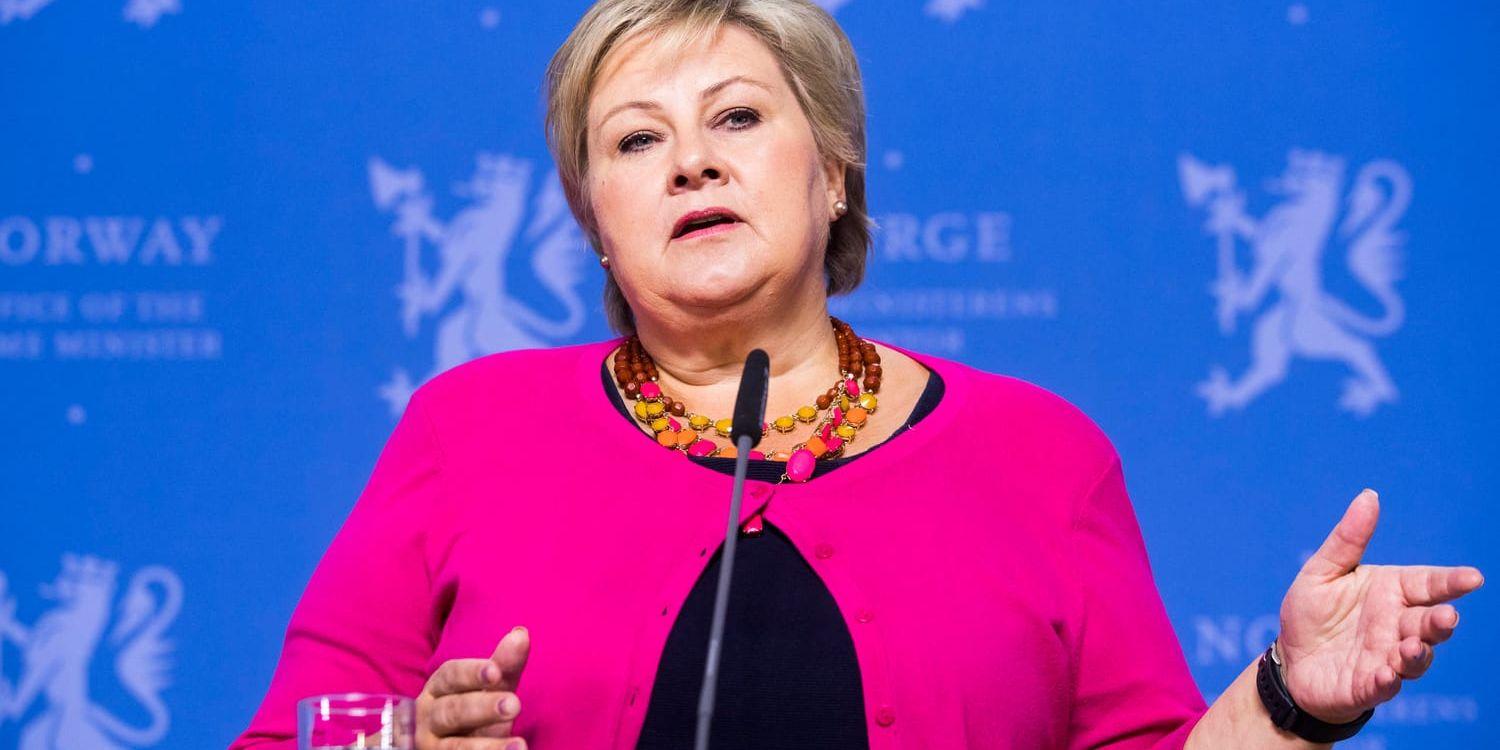 Statsminister Erna Solberg mötte pressen efter valsegern i natt.