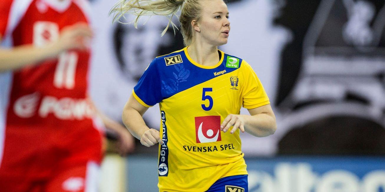 Emma Fernis gjorde två mål mot Polen i VM-premiären.