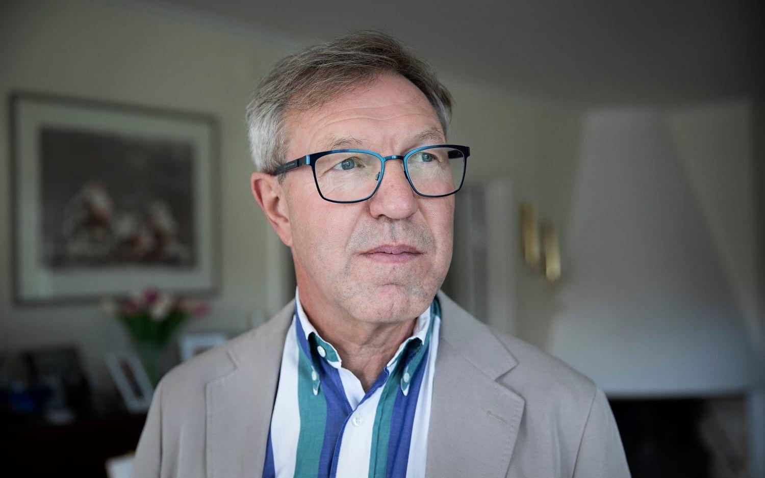 "Vi kan se att vi har en stor smittspridning i samhället nu”, säger statsepidemiolog Anders Lindblom.
