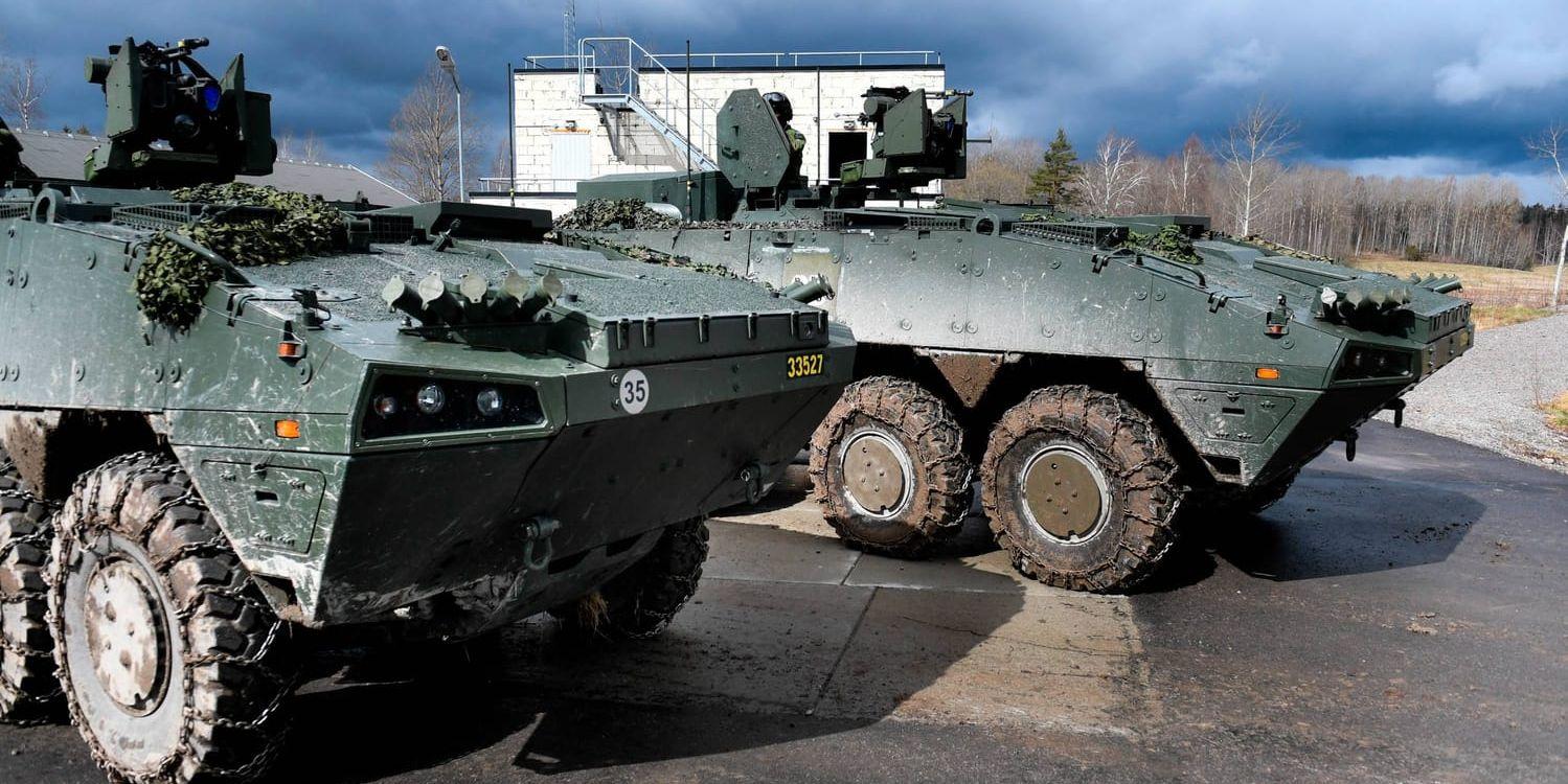 Uppgifter om militära fordon finns hos Transportstyrelsen, enligt Försvarsmakten. Arkivbild.