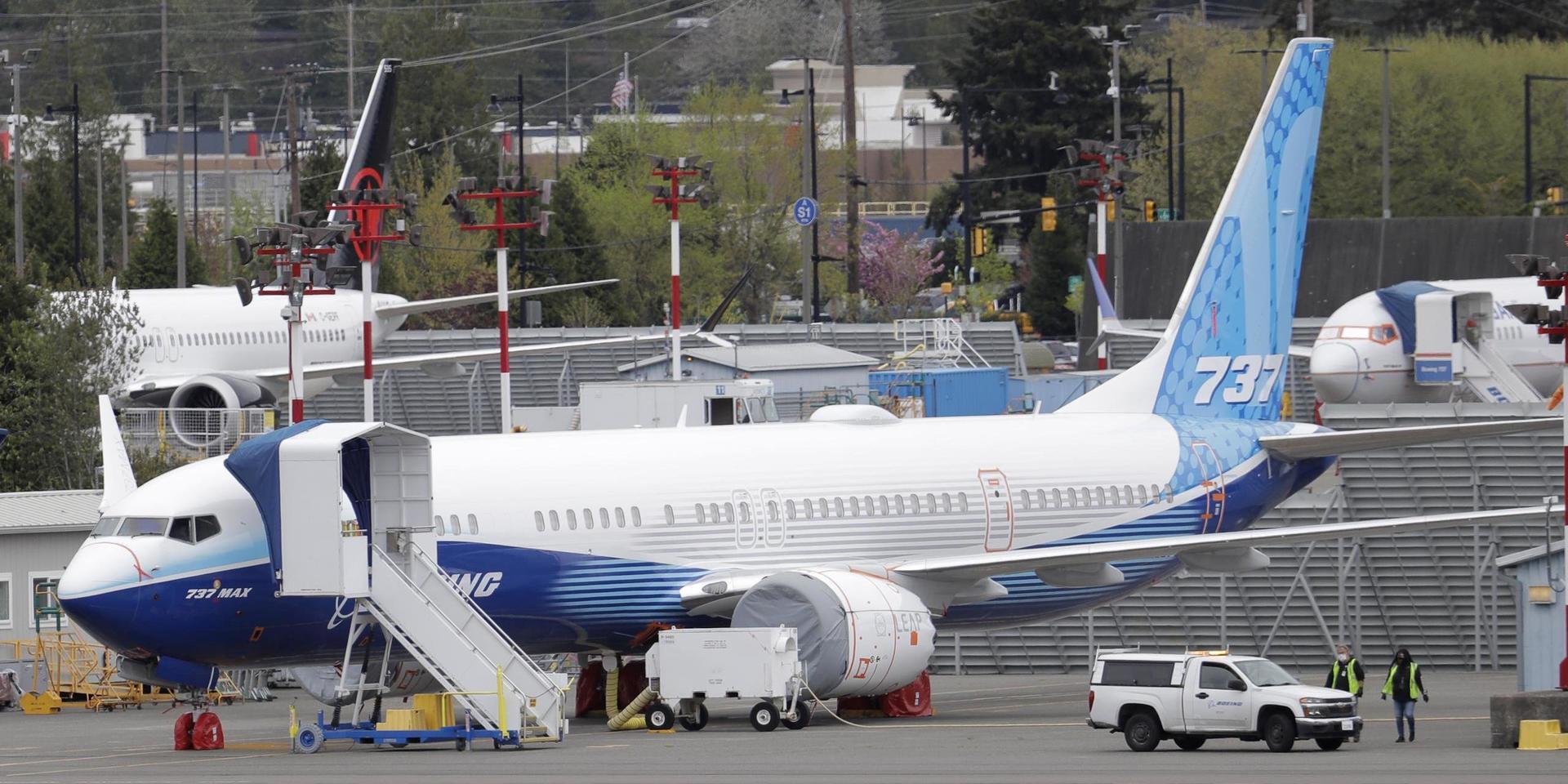 Ett 737 Max-plan står parkerat på flygplanstillverkaren Boeings anläggning i Renton, i delstaten Washington, USA. Arkivbild.