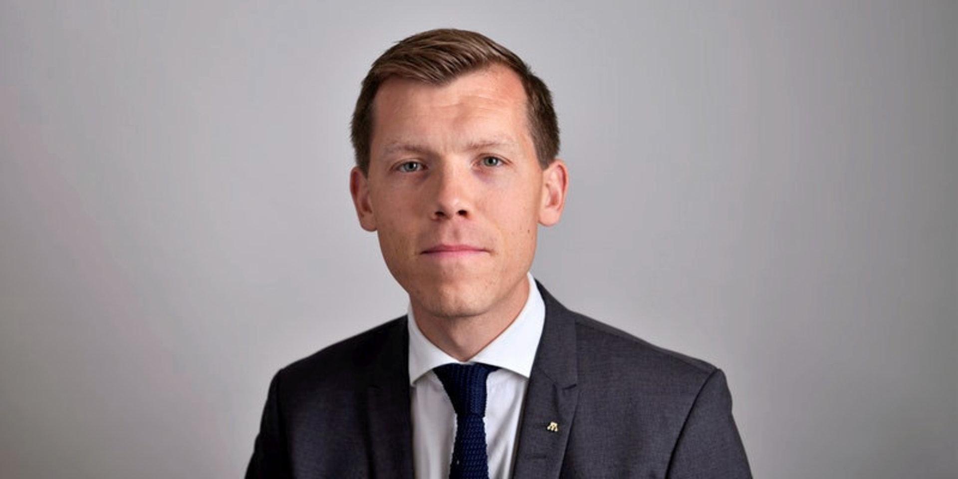 Johan Hultberg (M), riksdagsledamot bosatt i Fjällbacka.
