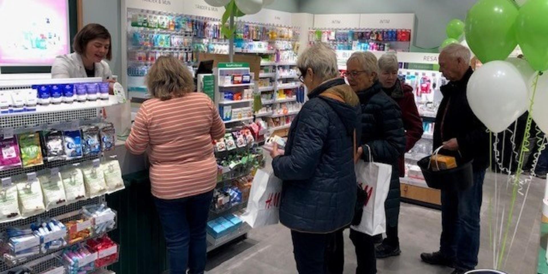 Den nya apoteksbutiken hade invigning i shoppingcentret på torsdagen.