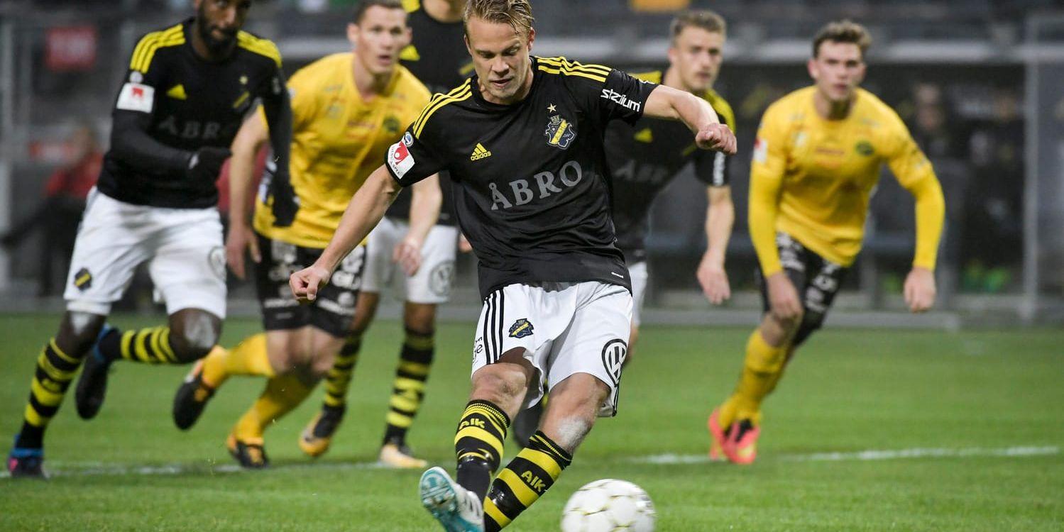 Daniel Sundgren hyllades på matchtröjan i AIK:s möte med IFK Göteborg. Arkivbild.