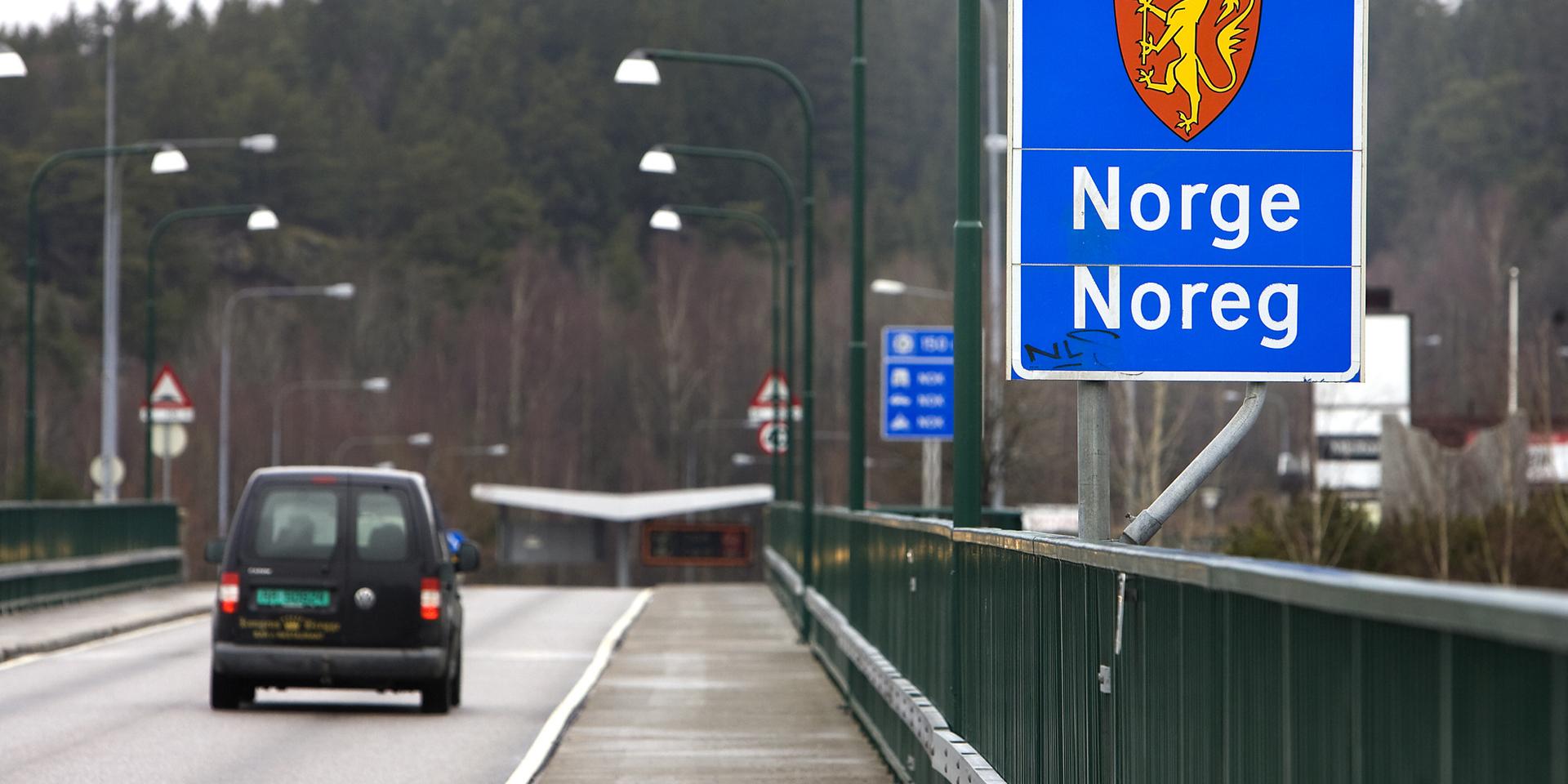 Gamla Svinesundsbron var en av gränsövergångarna som männen testade utan framgång.