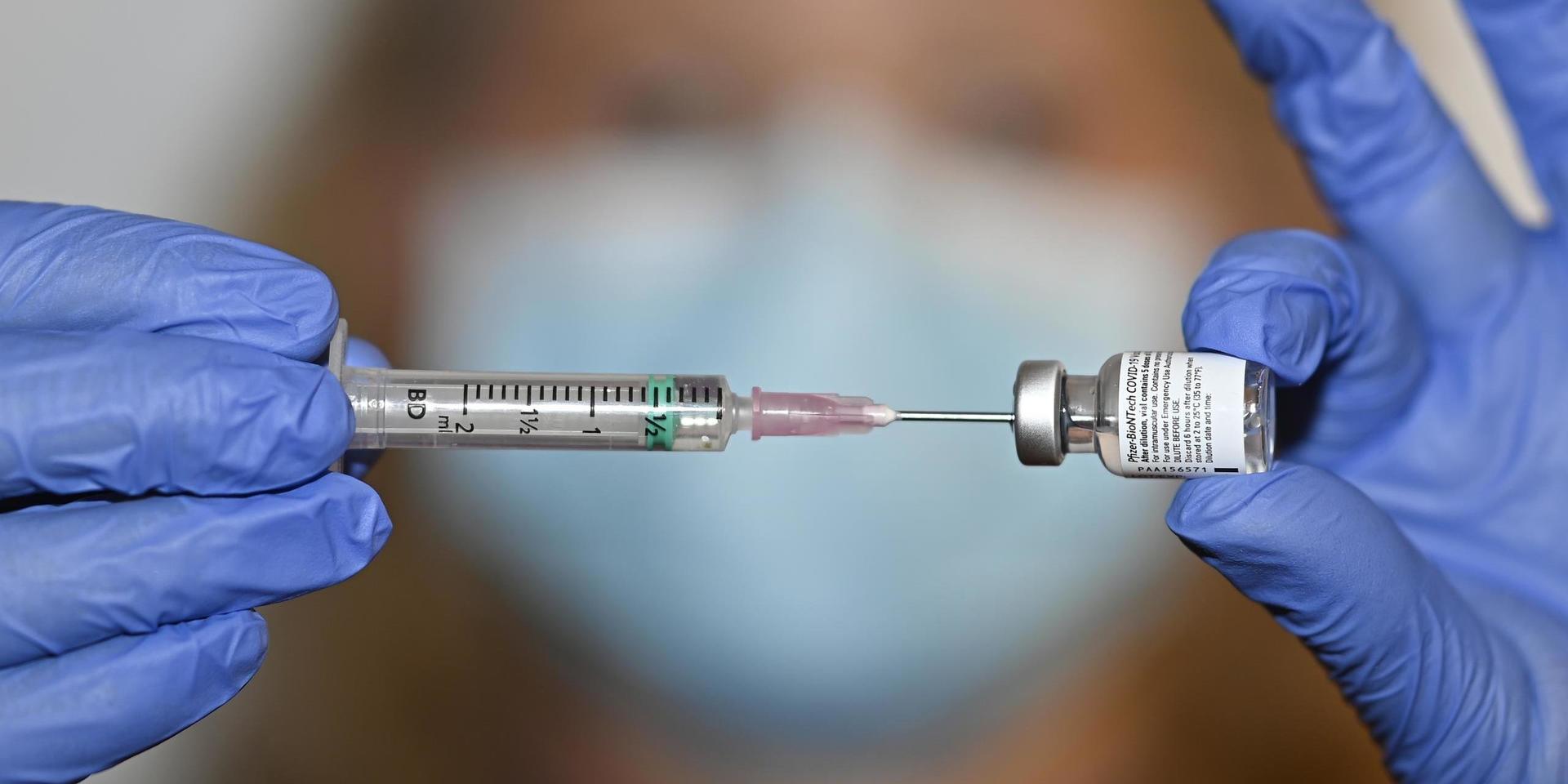 Regionen pausar vaccineringen med en specifik leverans av Astra Zeneca.