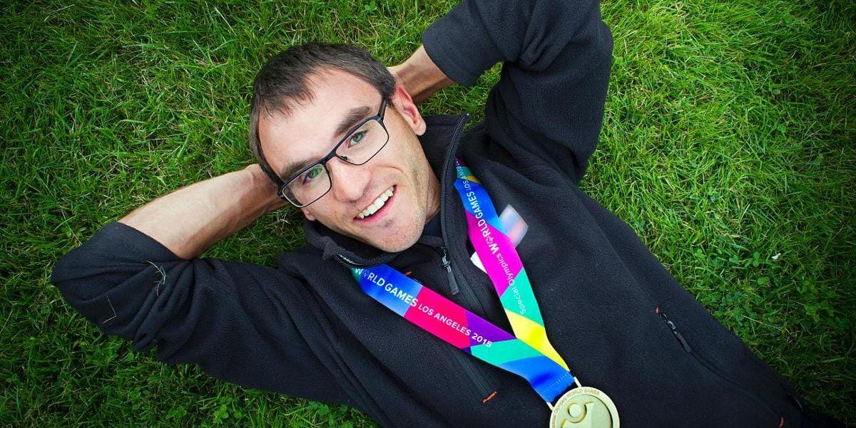 Guld-Gutke. Jesper Gutke vann helgens tävling på Arvika GK. Bilden är dock tagen då han tog guld i Special Olympics 2015.