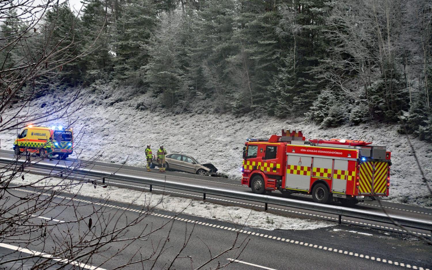 På söndagsförmiddagen inträffade två olyckor på E6, bland annat i Stenungsund.