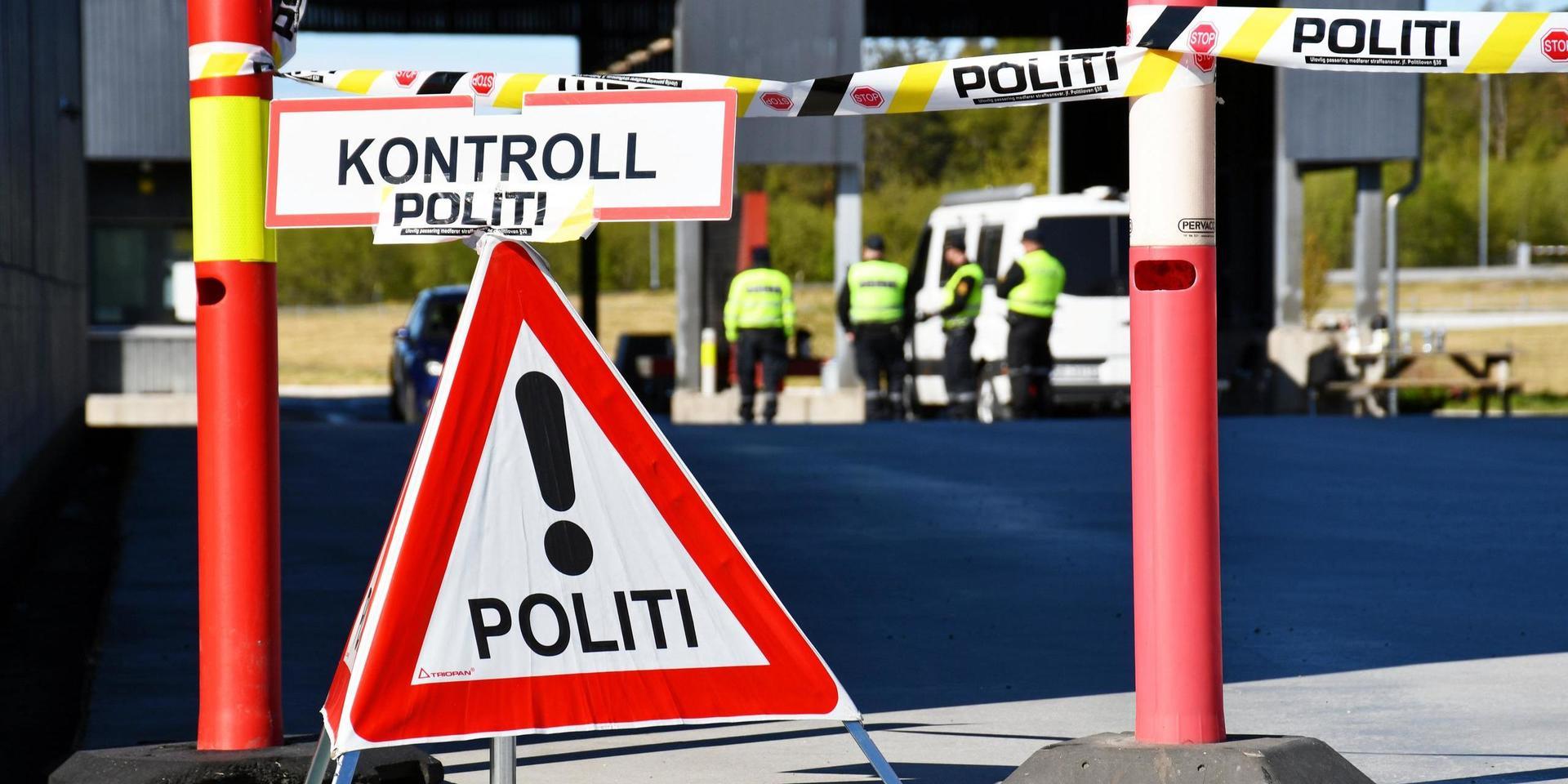 Polisen vaktar gränsen vid Svinesund. Arkivbild.